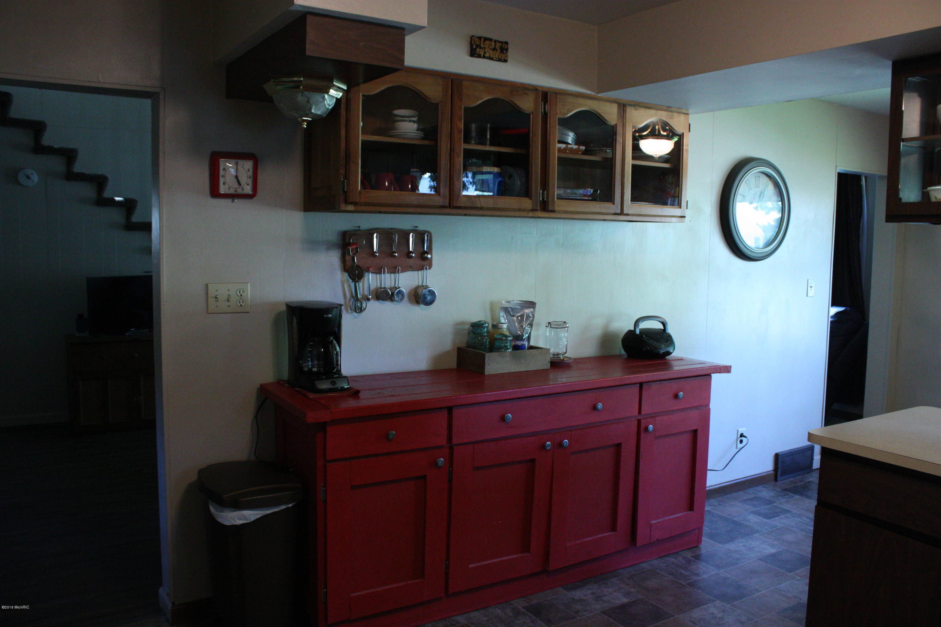 29963 Findley Road Burr Oak, MI 49030 - Photo 6 of 34 Kitchen