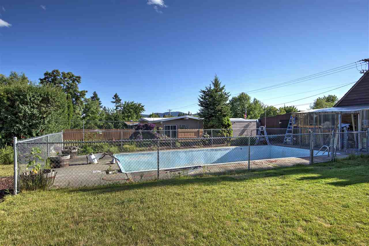 718 North University Road Spokane Valley, WA 99206 - Photo 11 of 16