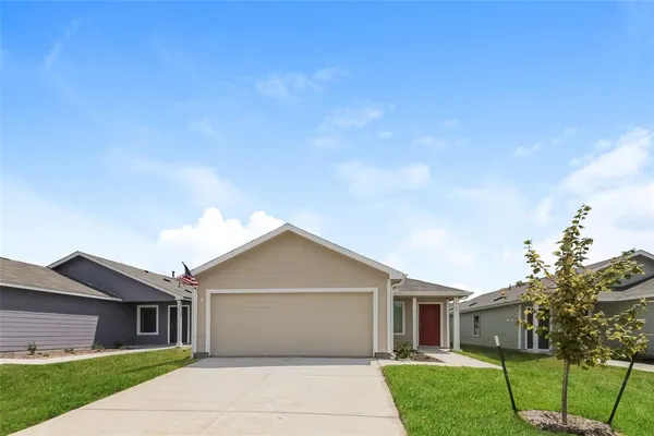 $1,779 | 907 Ponderosa Lane, Princeton, TX 75407