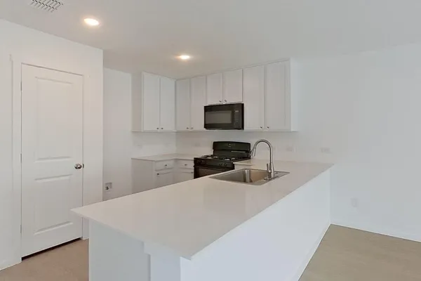 $1,779 | 907 Ponderosa Lane, Princeton, TX 75407