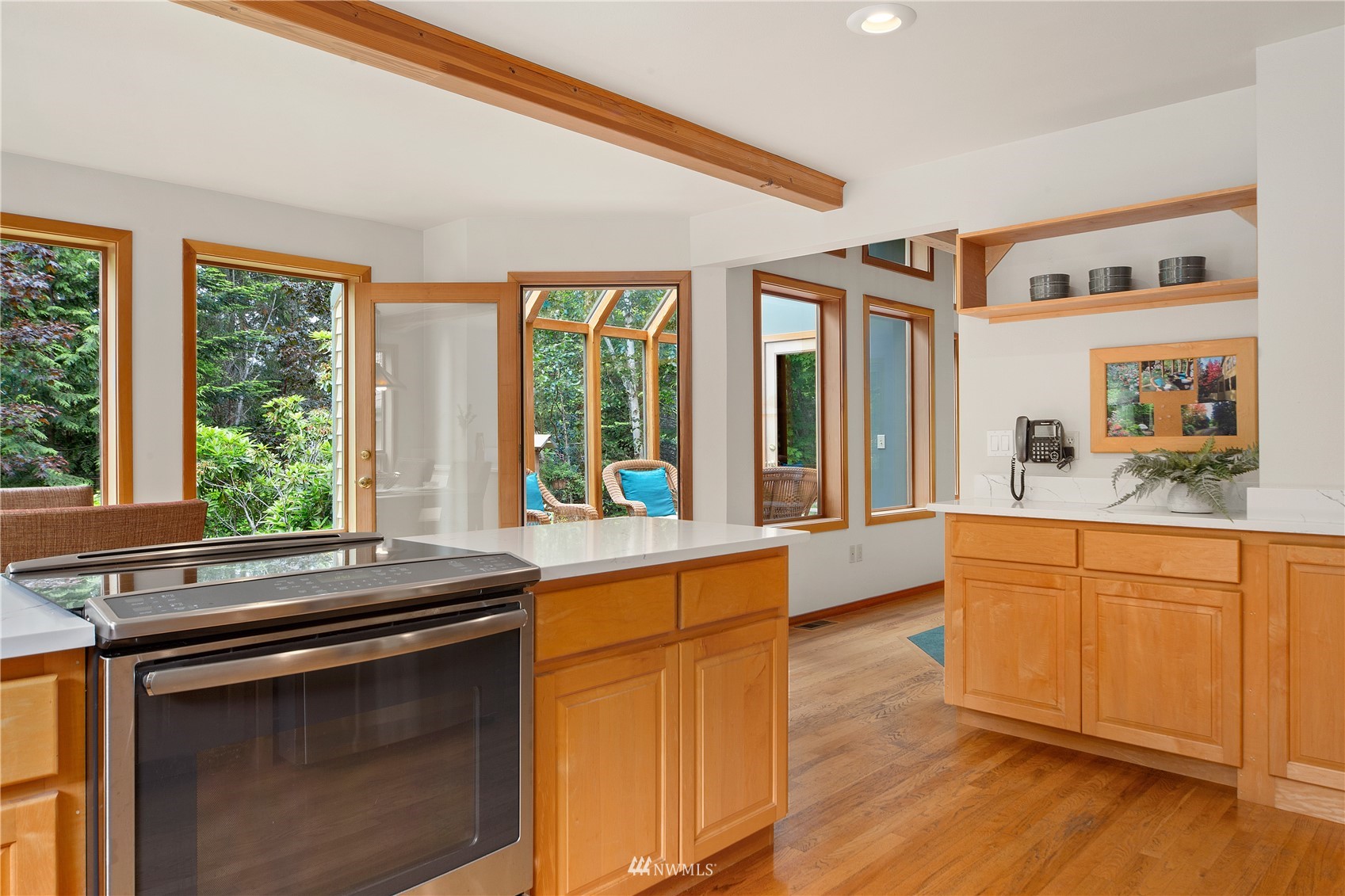 6841 Cape George Road Port Townsend, WA 98368 - Photo 8 of 40 Gallery Image 8