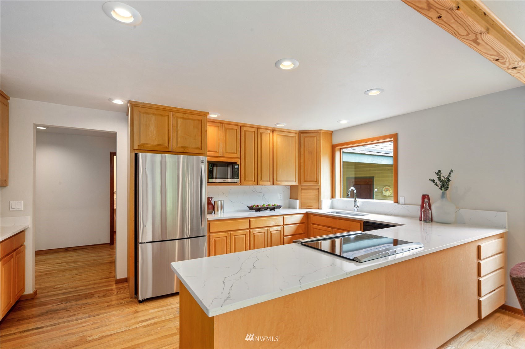 6841 Cape George Road Port Townsend, WA 98368 - Photo 9 of 40 Gallery Image 9