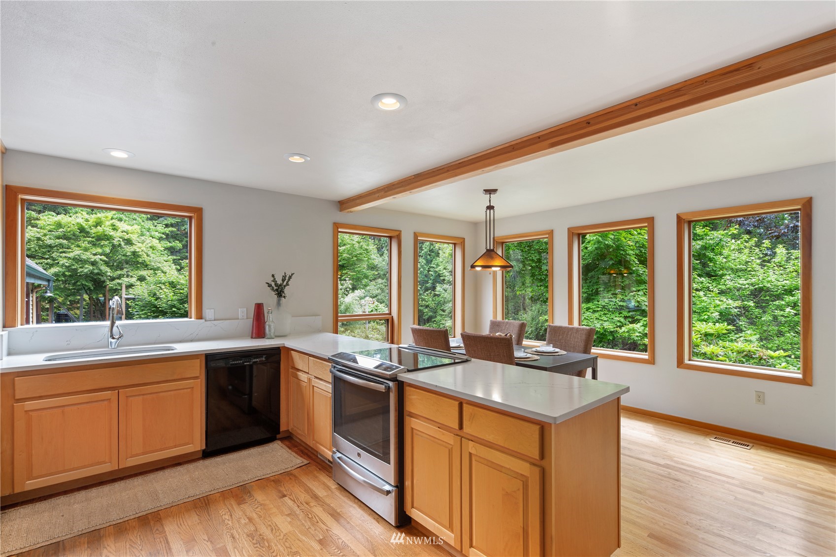 6841 Cape George Road Port Townsend, WA 98368 - Photo 10 of 40 Gallery Image 10