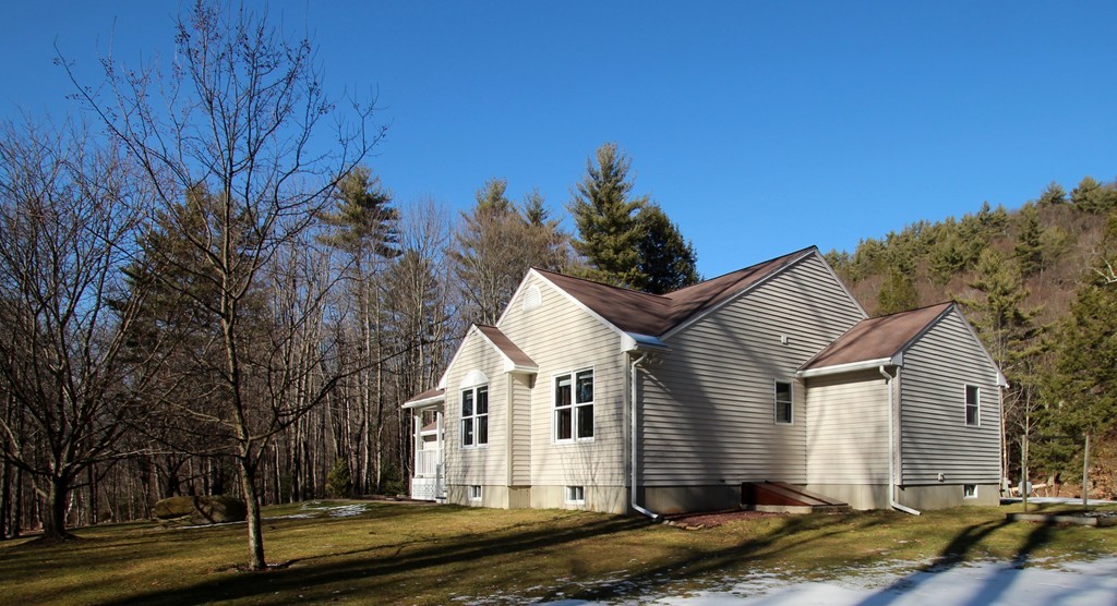 207 Old Wendell Road Northfield, MA 01360 - Photo 3 of 30 Gallery Image 3