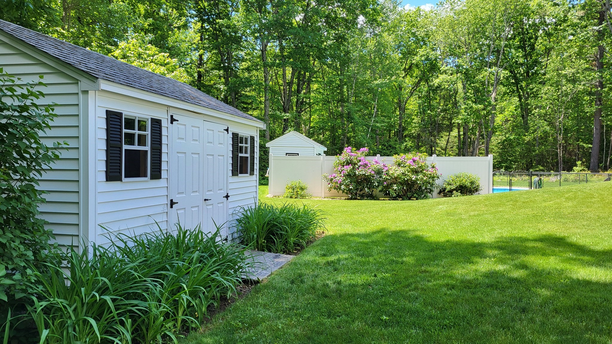 385 East County Road Rutland, MA 01543 - Photo 2 of 10 Gallery Image 2
