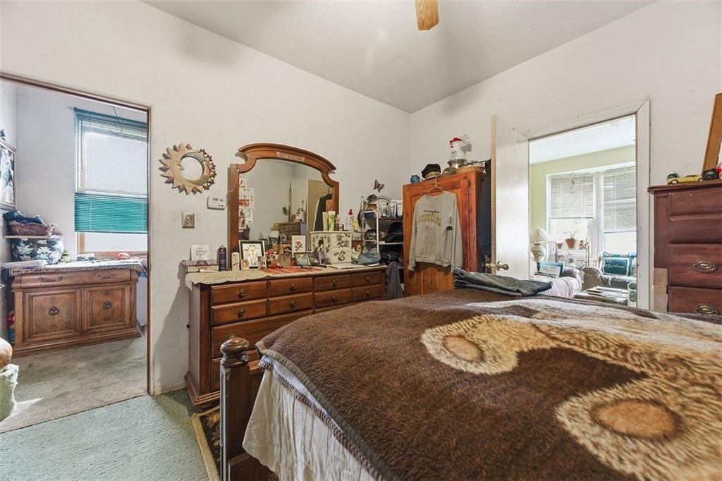 2909 Brownsville Road Pittsburgh, PA 15227 - Photo 34 of 40