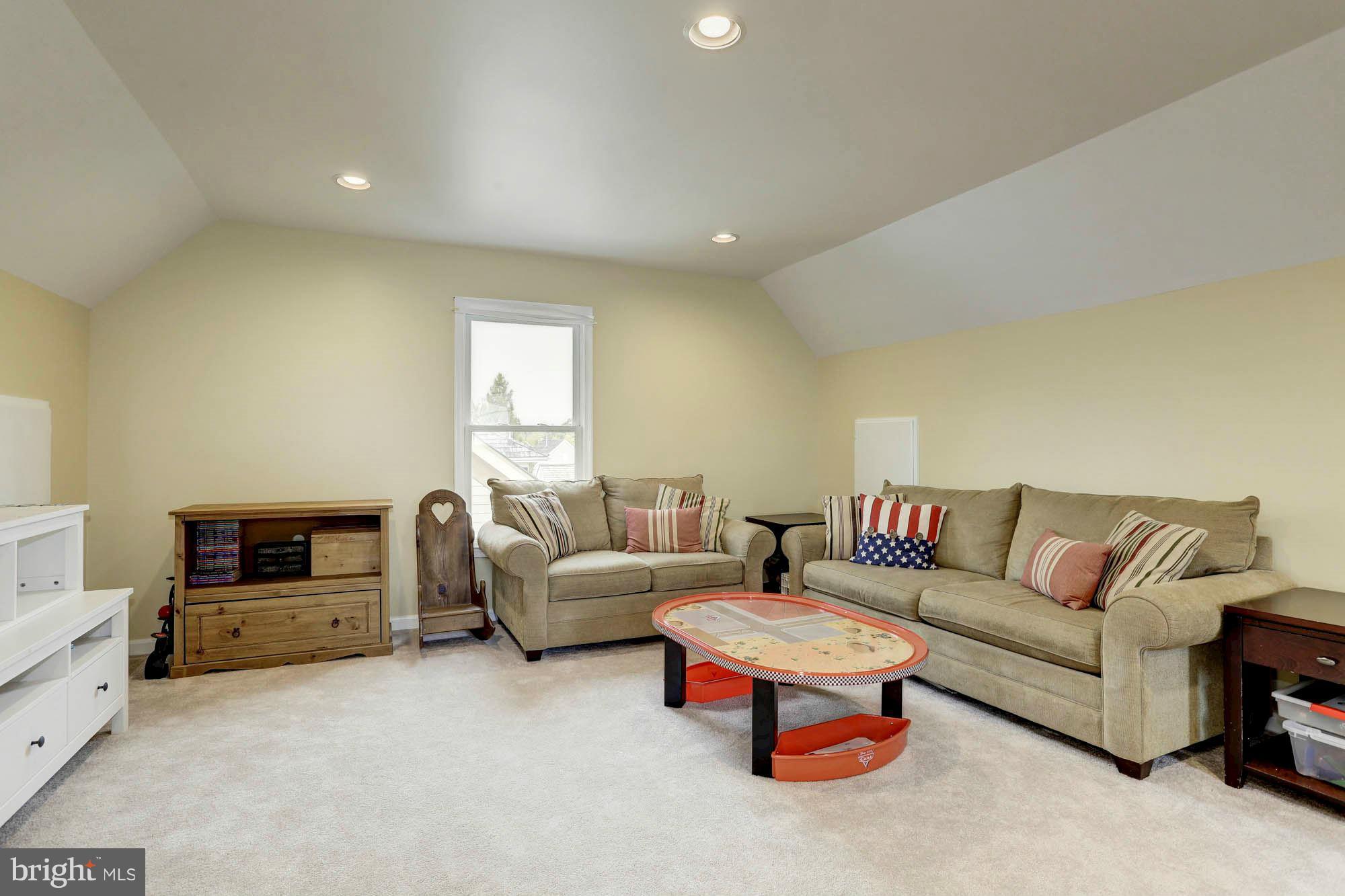139 Little Quarry Road Gaithersburg, MD 20878 - Photo 19 of 30 Interior (General)