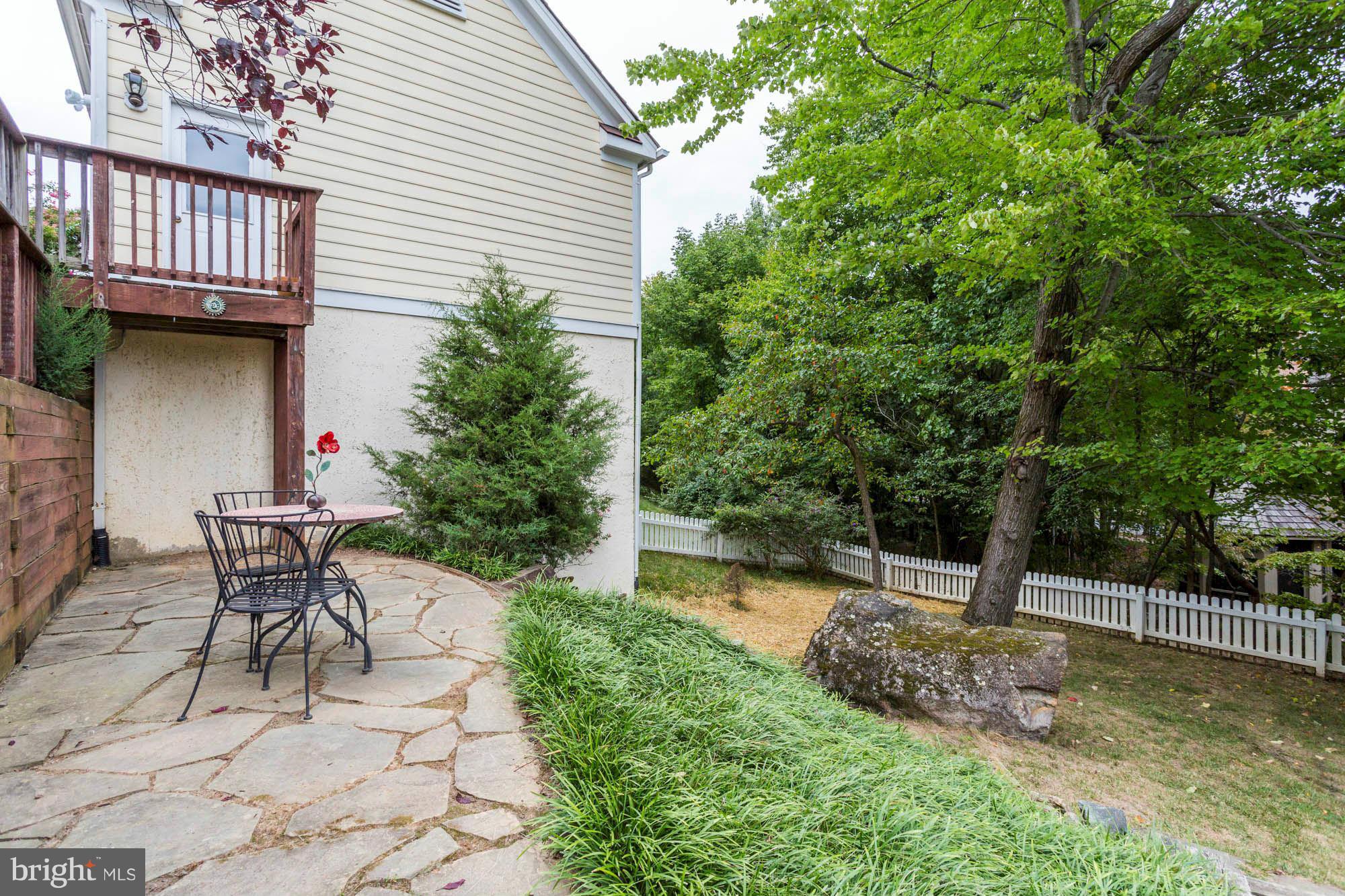 139 Little Quarry Road Gaithersburg, MD 20878 - Photo 25 of 30 Exterior (Rear)
