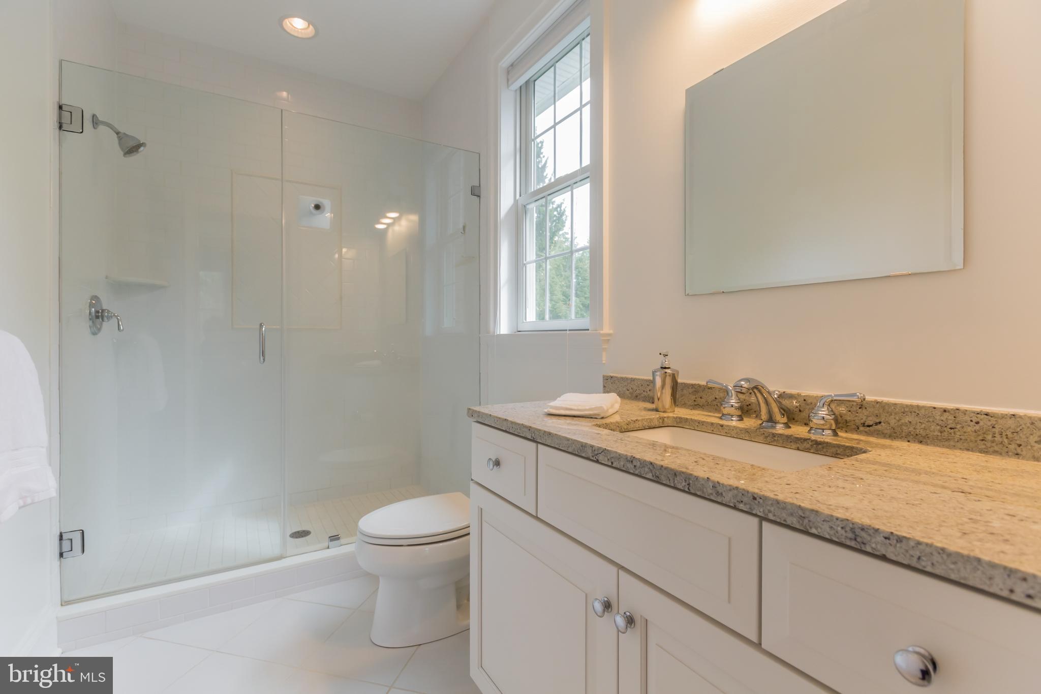 799 Woodlea Road Bryn Mawr, PA 19010 - Photo 26 of 39 Ensuite Bath of Bedroom #2