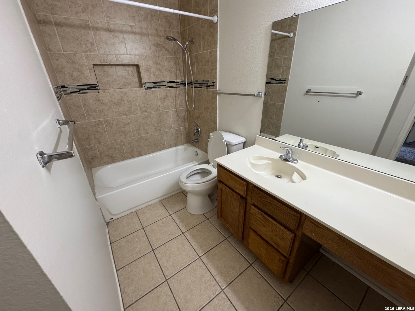 9839 Logans Ridge Drive Converse, TX 78109 - Photo 16 of 25 Gallery Image 16