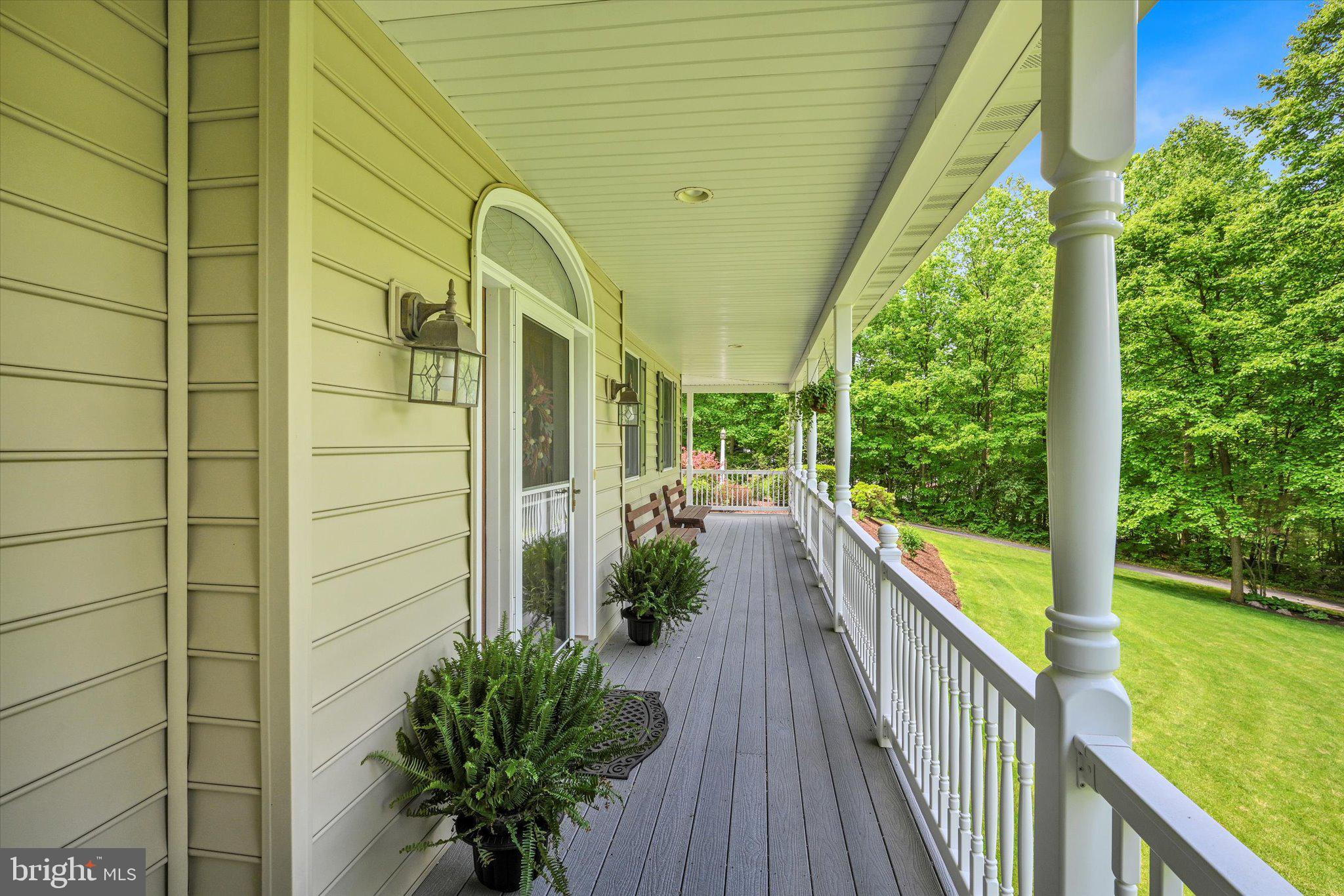 190 Mountain Road Denver, PA 17517 - Photo 11 of 59 Front Porch