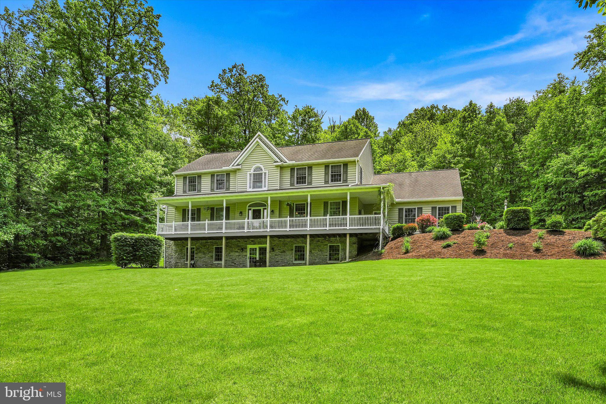 190 Mountain Road Denver, PA 17517 - Photo 2 of 59