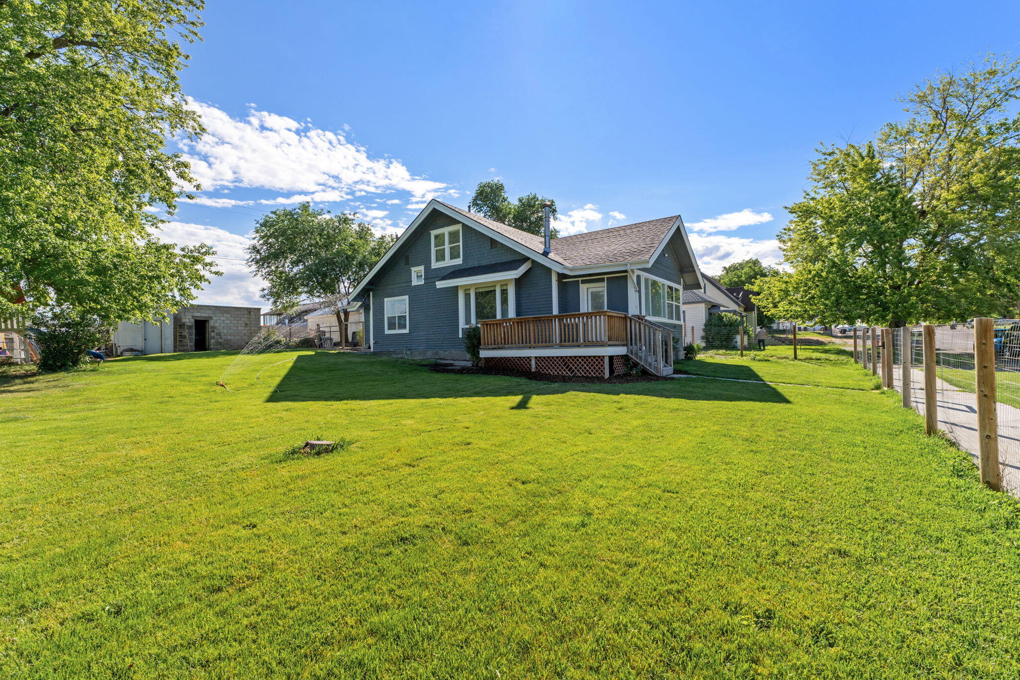 311 West D Street Shoshone, ID 83352 - Photo 2 of 27 4-web-or-mls-1-23
