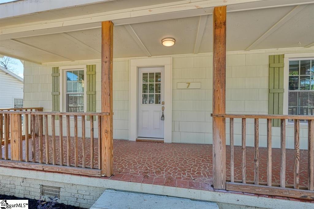 7 Ross Street Greenville, SC 29611 - Photo 16 of 30