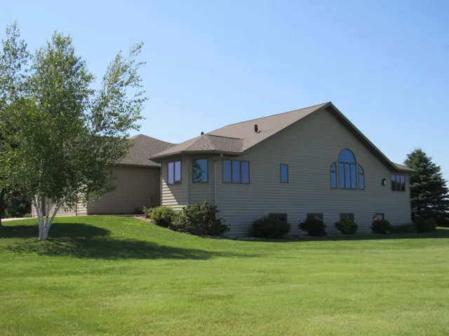 $460,000 | 316 Northeast 8th Street, Fulda, MN 56131