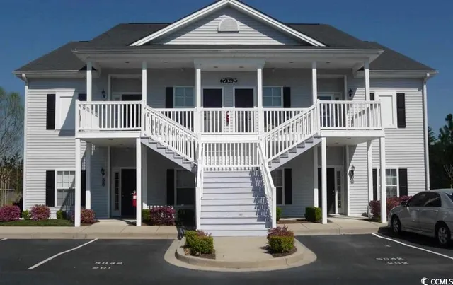 $1,800 | 5042 Belleglen Court, Unit 202, Myrtle Beach, SC 29579