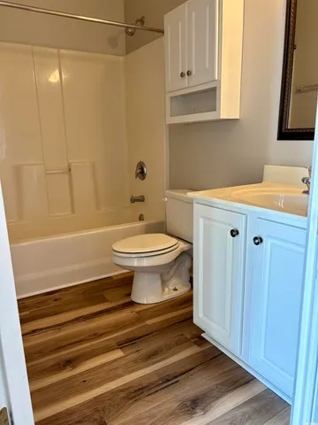 $1,800 | 5042 Belleglen Court, Unit 202, Myrtle Beach, SC 29579