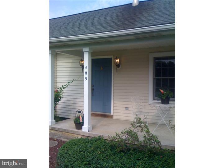 409 Bethel Mill Road Sewell, NJ 08080 - Photo 3 of 15 Porch