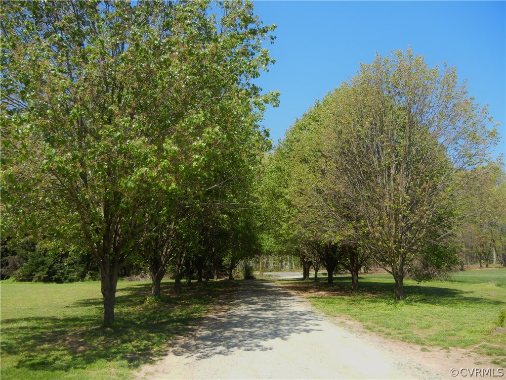 3120 Maidens Road Powhatan, VA 23139 - Photo 26 of 37 Gallery Image 26
