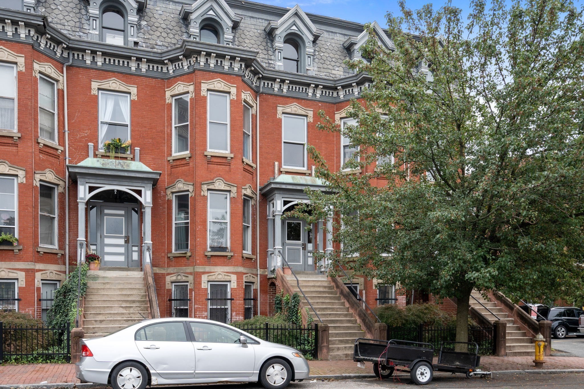 72 Temple Street, Unit 3 Springfield, MA 01105 - Photo 1 of 19 Gallery Image 1