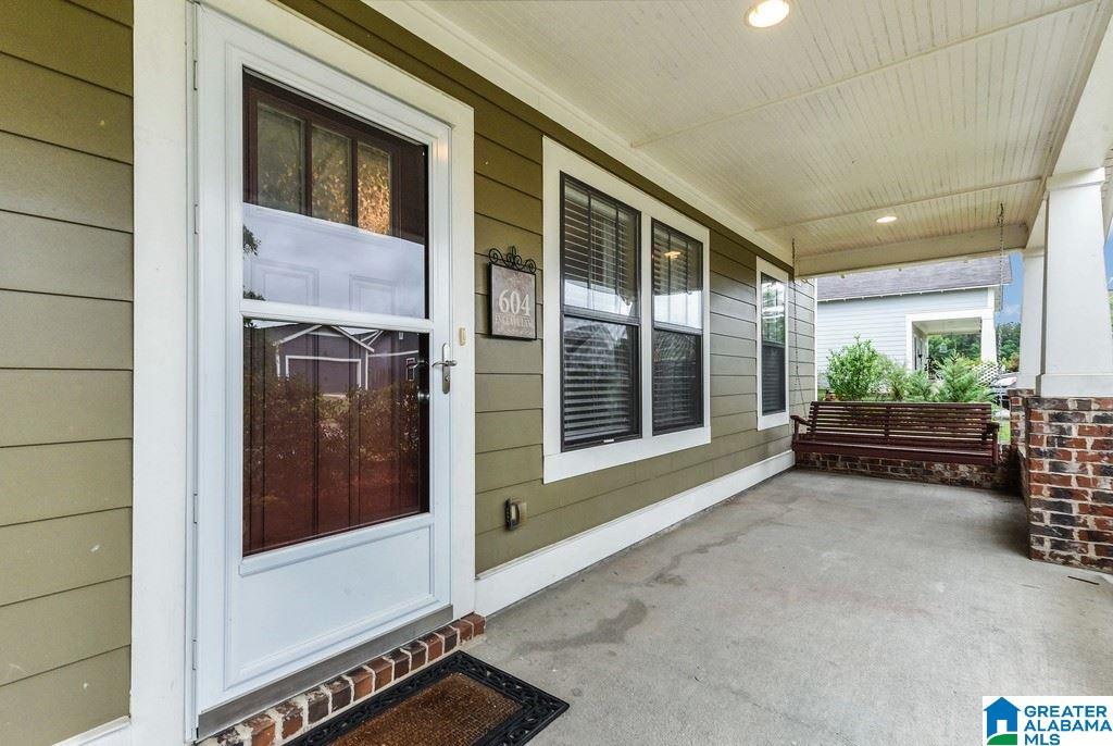 604 Enclave Lane Calera, AL 35040 - Photo 2 of 15