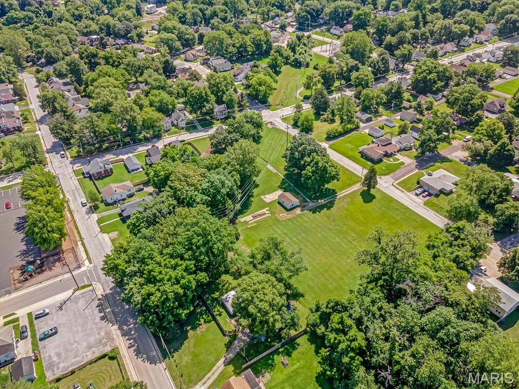 511 South 10th Street Belleville, IL 62220 - Photo 30 of 39
