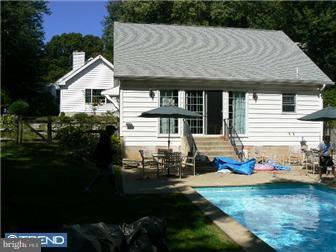201 Berwind Road Wayne, PA 19087 - Photo 2 of 12 Exterior Back
