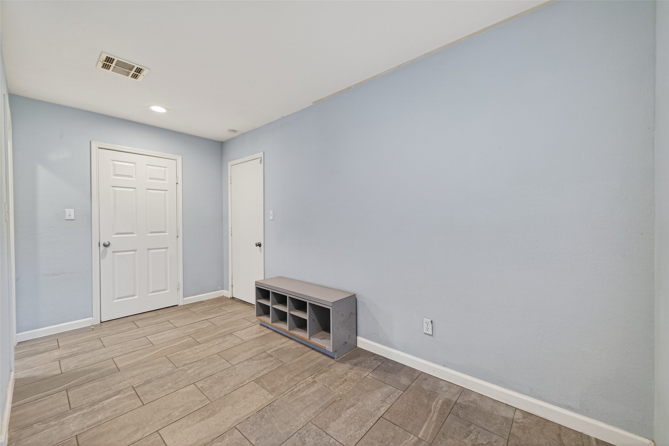 11811 Beverly Drive Houston, TX 77065 - Photo 21 of 48 a view of an empty room