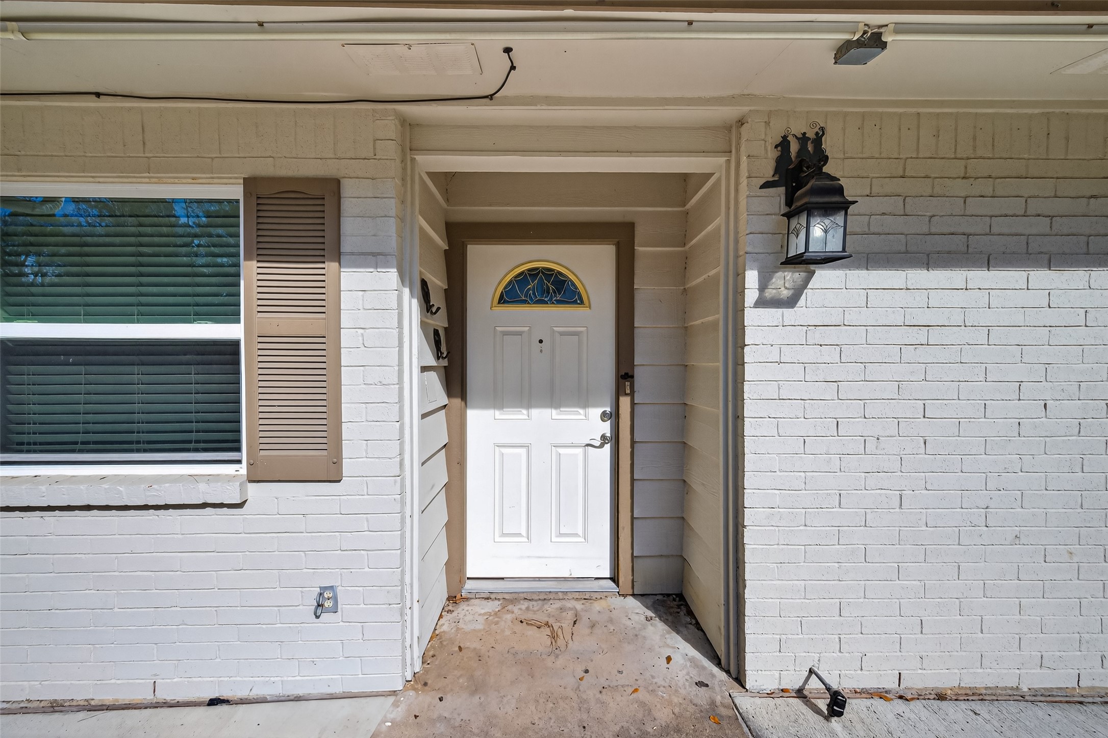 11811 Beverly Drive Houston, TX 77065 - Photo 6 of 48 a view of a door of the house