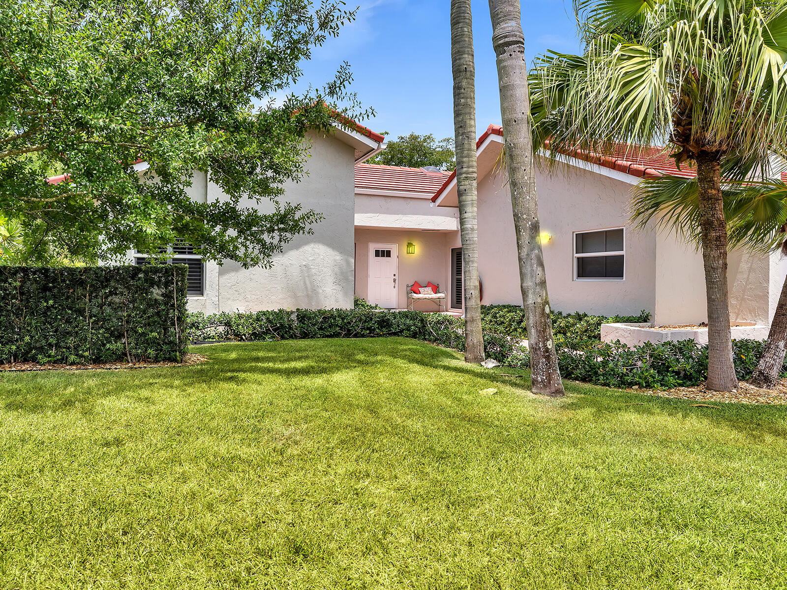 23245 Boca Club Colony Circle Boca Raton, FL 33433 - Photo 37 of 51 Great Yard