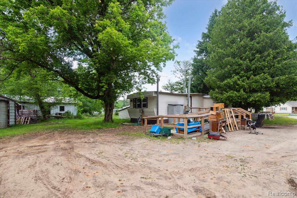4800 South Huron Road Standish, MI 48658 - Photo 11 of 31