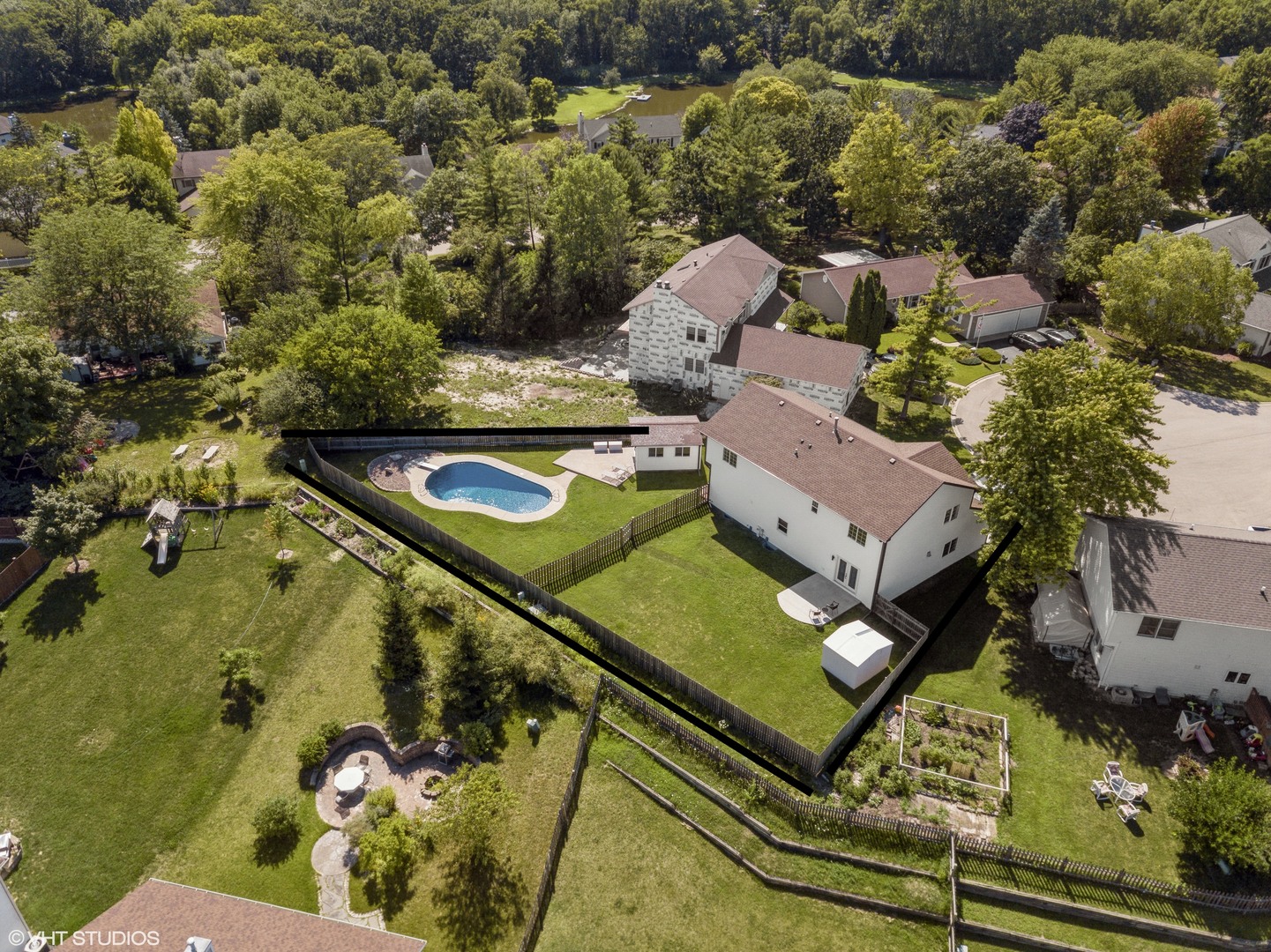 336 Oak Hill Court Antioch, IL 60002 - Photo 38 of 57