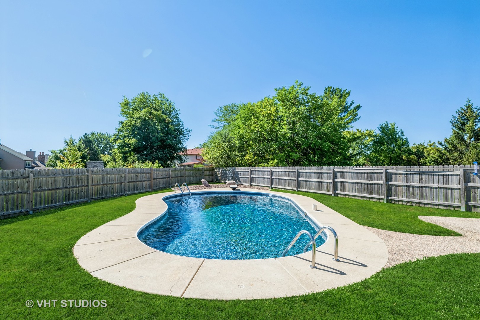 336 Oak Hill Court Antioch, IL 60002 - Photo 46 of 57 a view of a swimming pool with a sitting area