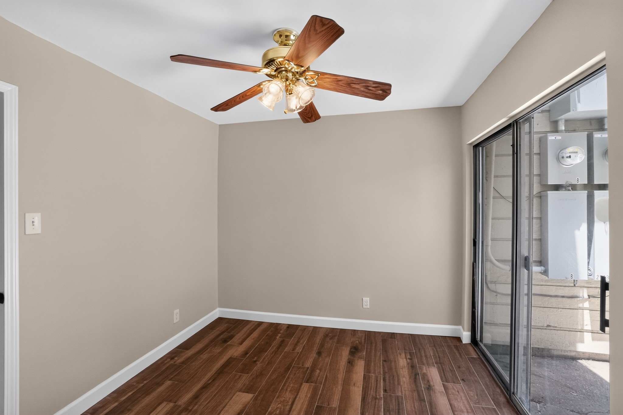 2113 Rabb Road Austin, TX 78704 - Photo 21 of 35 3rd bedroom, Side B