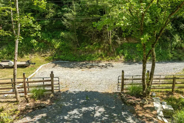 $259,000 | 937 Troublesome Hollow Road, Bluff City, TN 37618