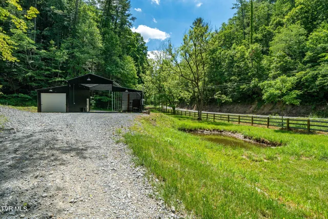 $259,000 | 937 Troublesome Hollow Road, Bluff City, TN 37618