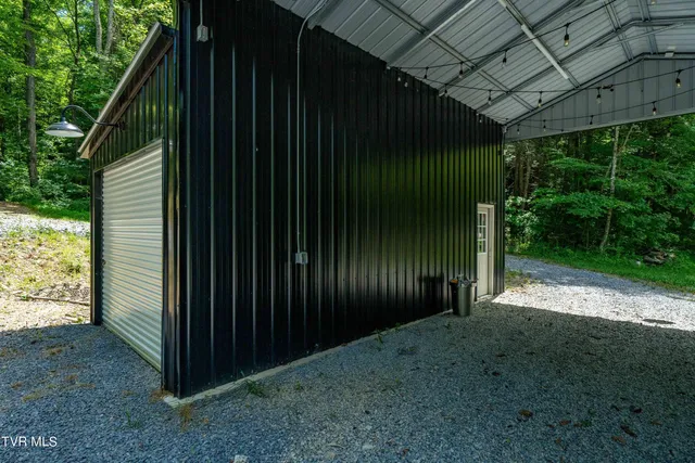 $259,000 | 937 Troublesome Hollow Road, Bluff City, TN 37618