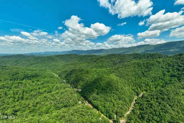 $259,000 | 937 Troublesome Hollow Road, Bluff City, TN 37618