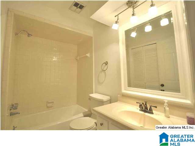 1924 Crossvine Road Birmingham, AL 35244 - Photo 9 of 22 Gallery Image 9