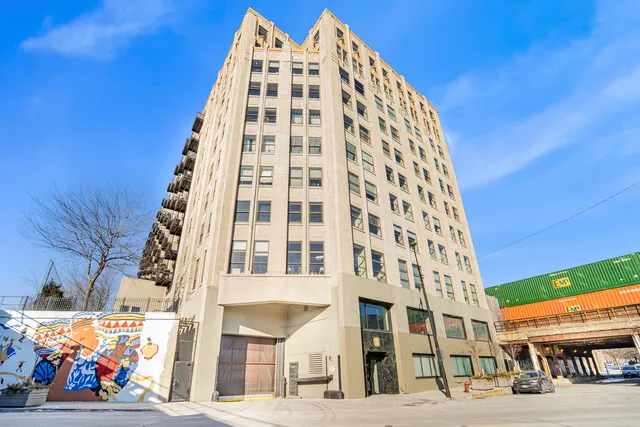$1,900 | 1550 South Blue Island Avenue, Unit 923, Chicago, IL 60608