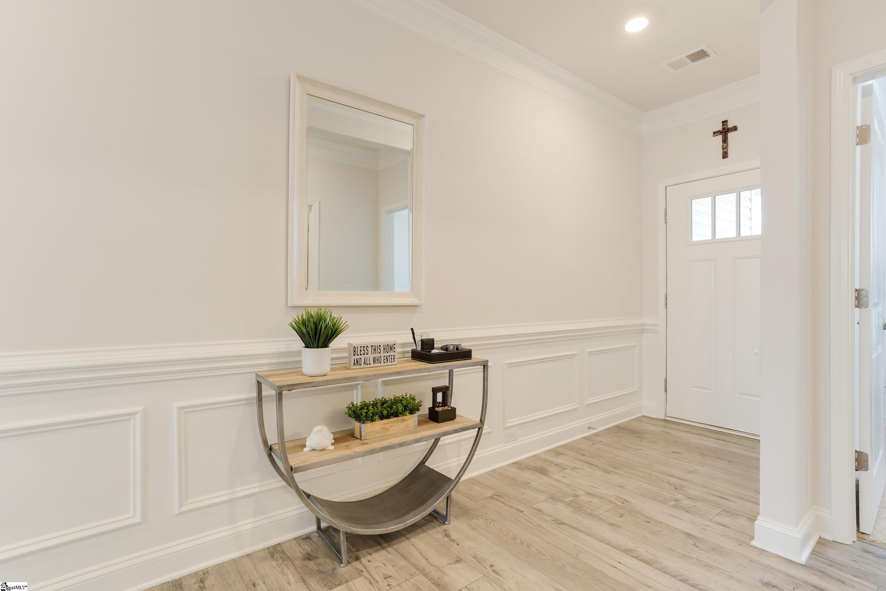 139 Yellow Fox Road Greer, SC 29650 - Photo 5 of 35 Gallery Image 5