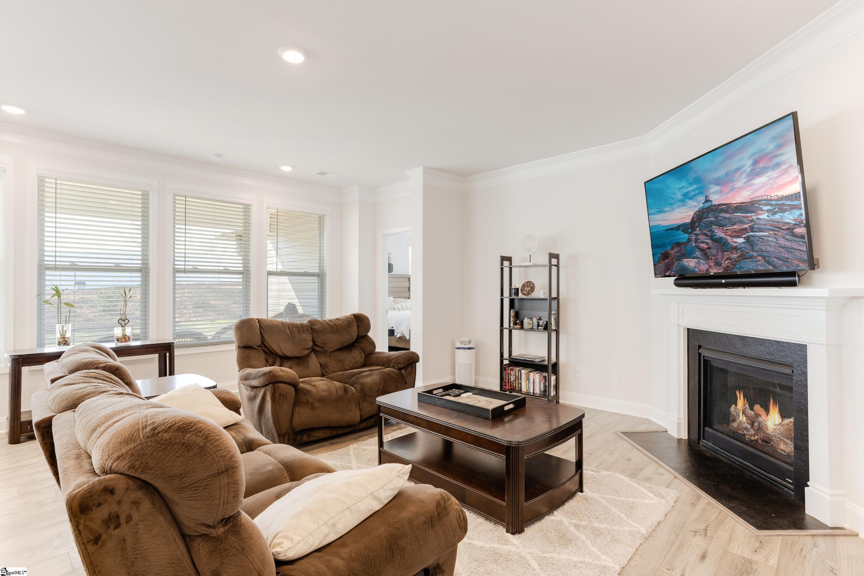 139 Yellow Fox Road Greer, SC 29650 - Photo 7 of 35 Gallery Image 7