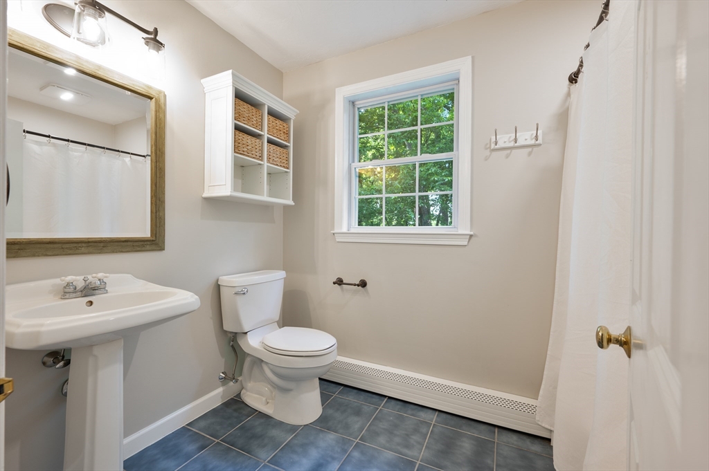 7 Duffield Road Hopkinton, MA 01748 - Photo 18 of 30 Gallery Image 18
