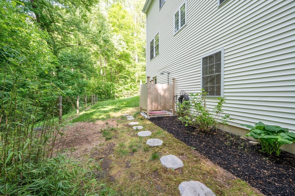 7 Duffield Road Hopkinton, MA 01748 - Photo 24 of 30 Gallery Image 24