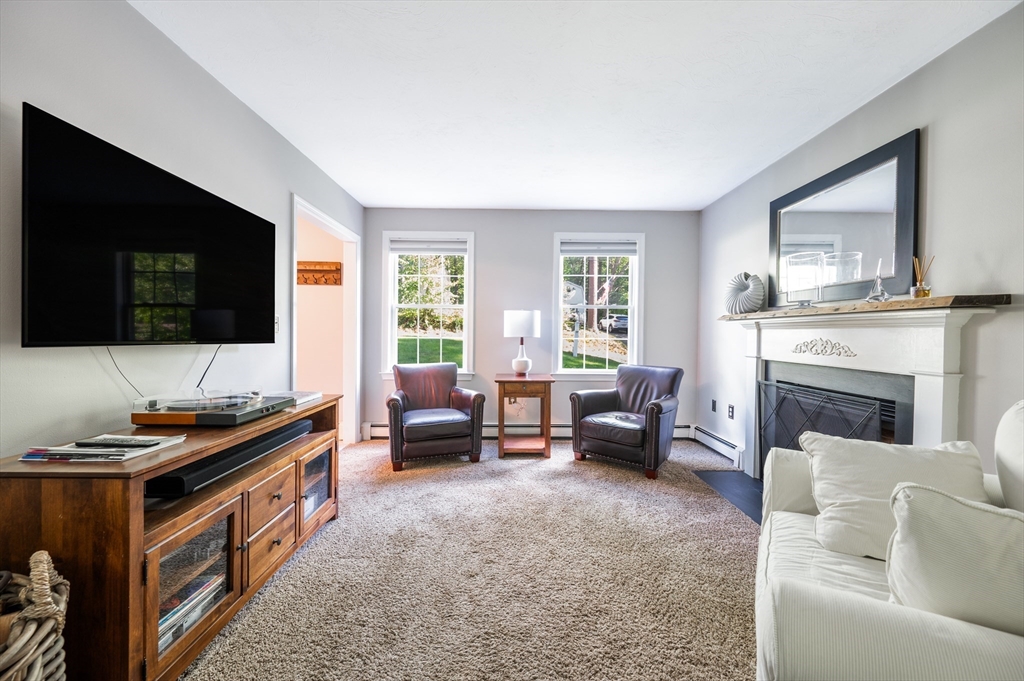 7 Duffield Road Hopkinton, MA 01748 - Photo 9 of 30 Gallery Image 9