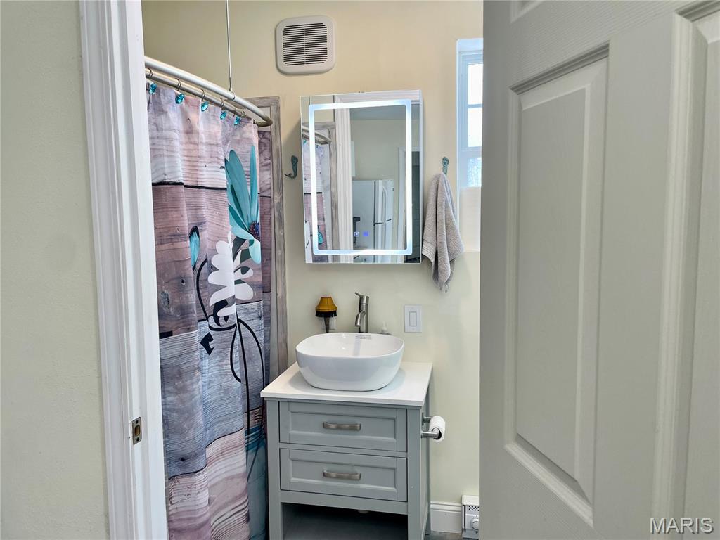 620 North Chestnut Street Litchfield, IL 62056 - Photo 10 of 12