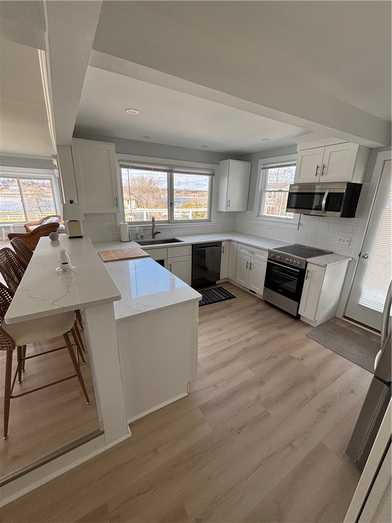 53 Bayberry Road Narragansett, RI 02882 - Photo 5 of 45