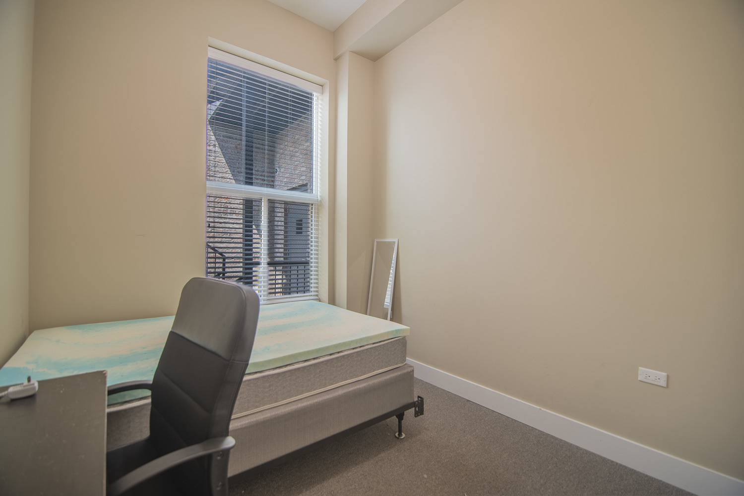 3140 South Indiana Avenue, Unit 206 Chicago, IL 60616 - Photo 8 of 10