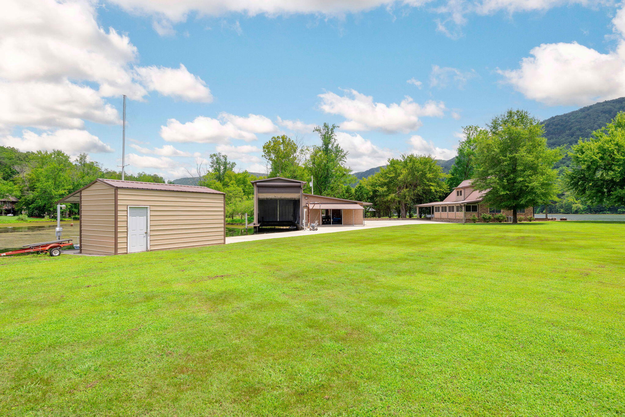 10350 Mullins Cove Road Whitwell, TN 37397 - Photo 37 of 93 39-web-or-mls-DSC_9383-12