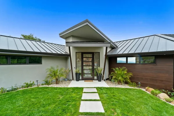 $6,750,000 | 17808 Tourney Road, Los Gatos, CA 95030